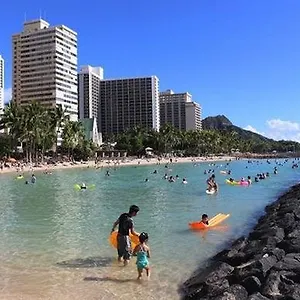 https://prince-edward-street-apartment.hotelsinhawaii.org